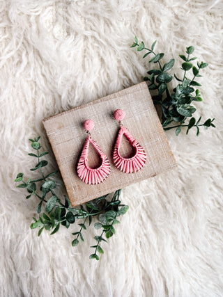 Valencia Raffia Drop Earrings in Blush